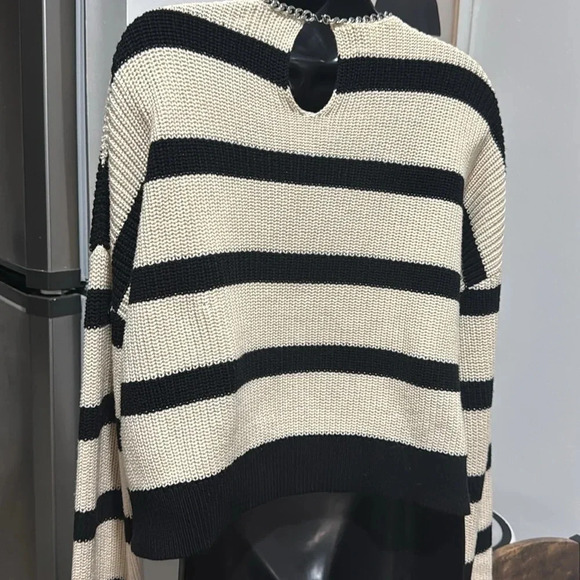 THE KOOPLES Striped black & off-white sweater. Heavy metallic detail size 2X. - Picture 6 of 12